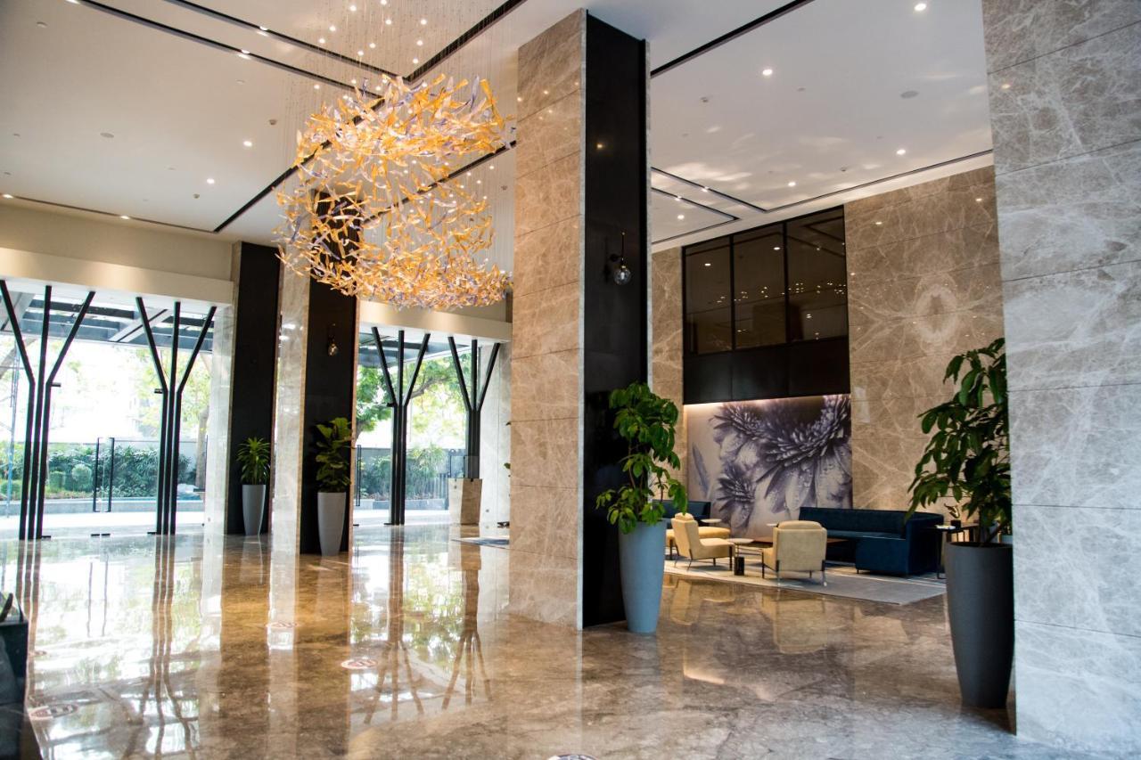 Radisson Blu Mumbai International Airport 호텔 외부 사진 Lobby